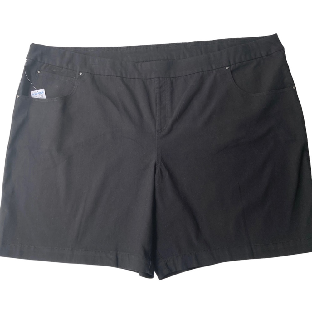 NWT Woman's 5X Love Ryan Black Denim Shorts Pull-on 5 Pocket 9 Inch Inseam